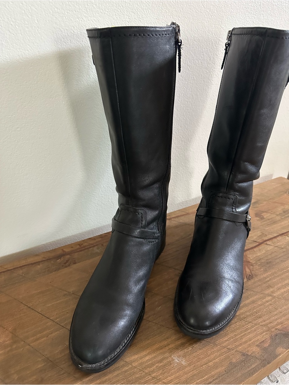Ecco Black Leather Mid-Calf Riding Boots